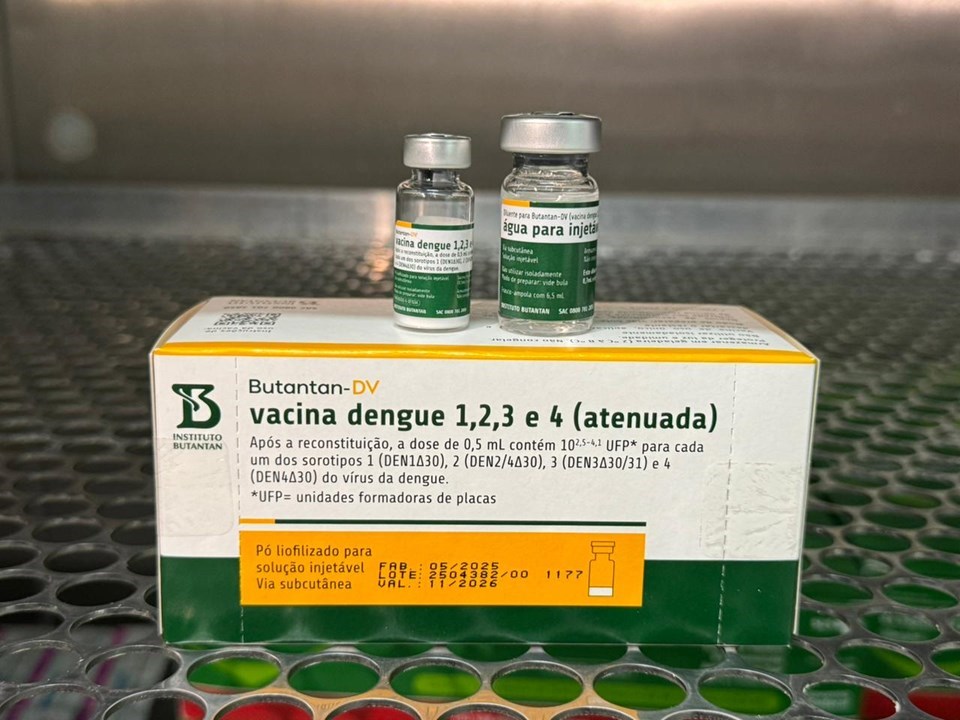 dengue do Butantan