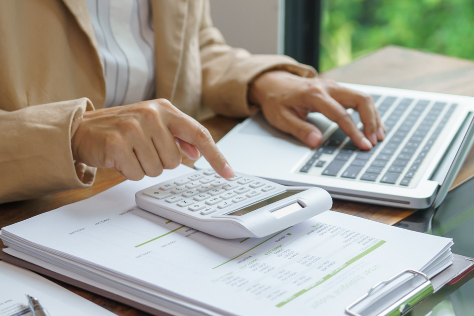 exercício financeiro|||Fotógrafo:Freepik